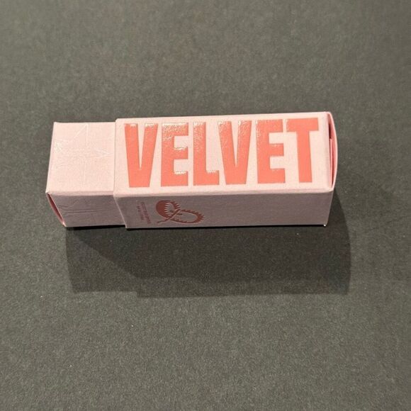 Jeffree Star *NEW* lipstick “WYOMING ICED TEA” Velvet Trap full size - Picture 10 of 11